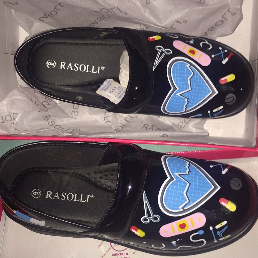 Women’s clogs